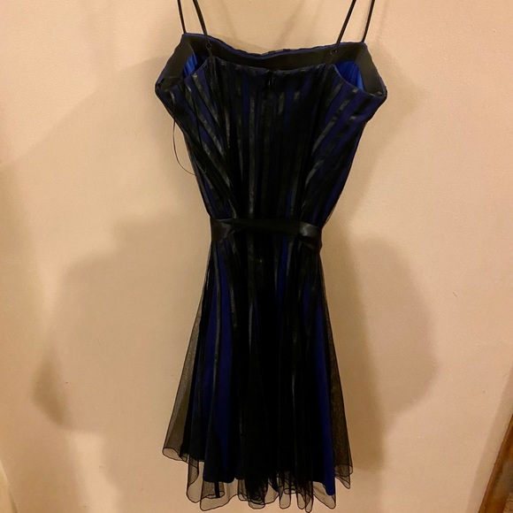 Great For Prom/Wedding Le Chateau - Gorgeous Vintage Inspired Dress - Picture 8 of 10